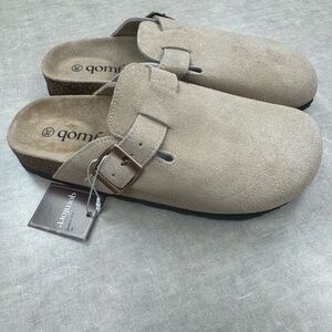 Qomfort Taupe Genuine Suede Slip-On Clogs with Buckle